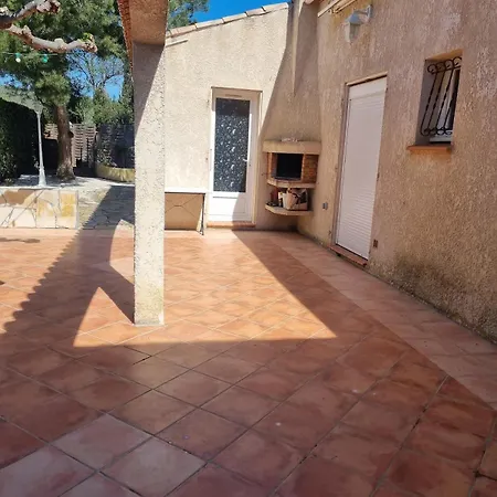 Familiale Piscine Prive Sans Vis A Vis Villa