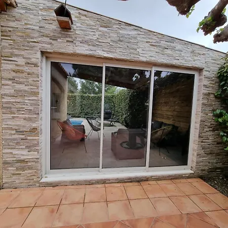Familiale Piscine Prive Sans Vis A Vis * Bages (Aude)