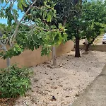 Familiale Piscine Prive Sans Vis A Vis Bages (Aude)