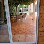 Villa Familiale Piscine Prive Sans Vis A Vis Bages (Aude)