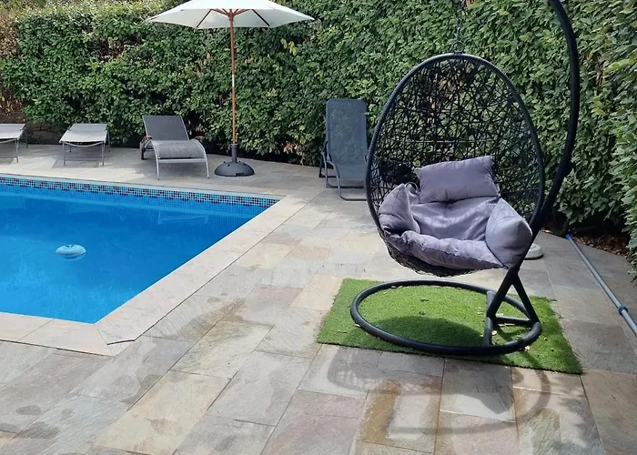 Familiale Piscine Prive Sans Vis A Vis Villa *